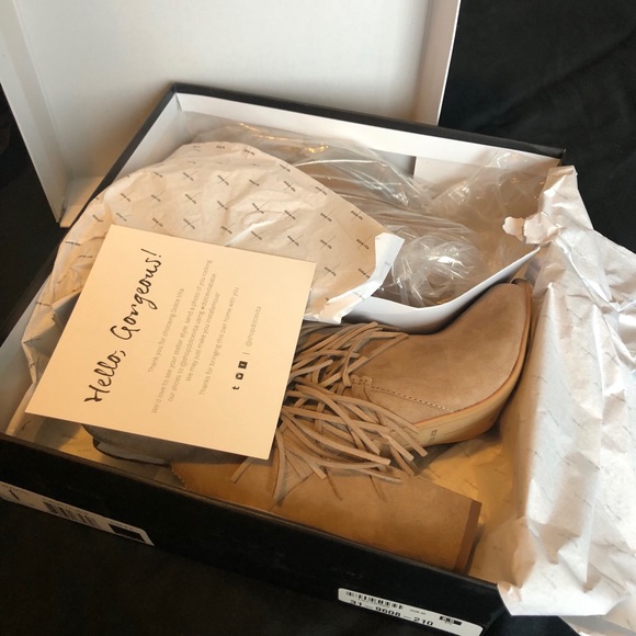 Brand new beige suede booties - Picture 3 of 5